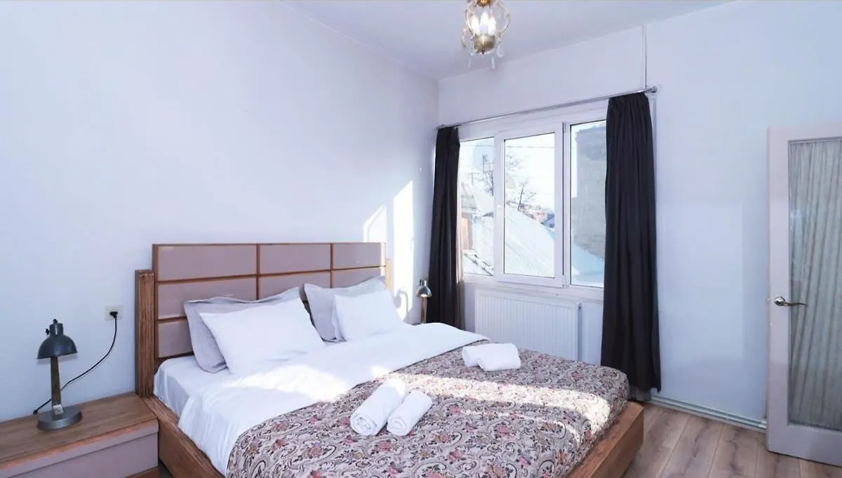 Wehost Apartment Near Fabrika Τυφλίδα 0*,